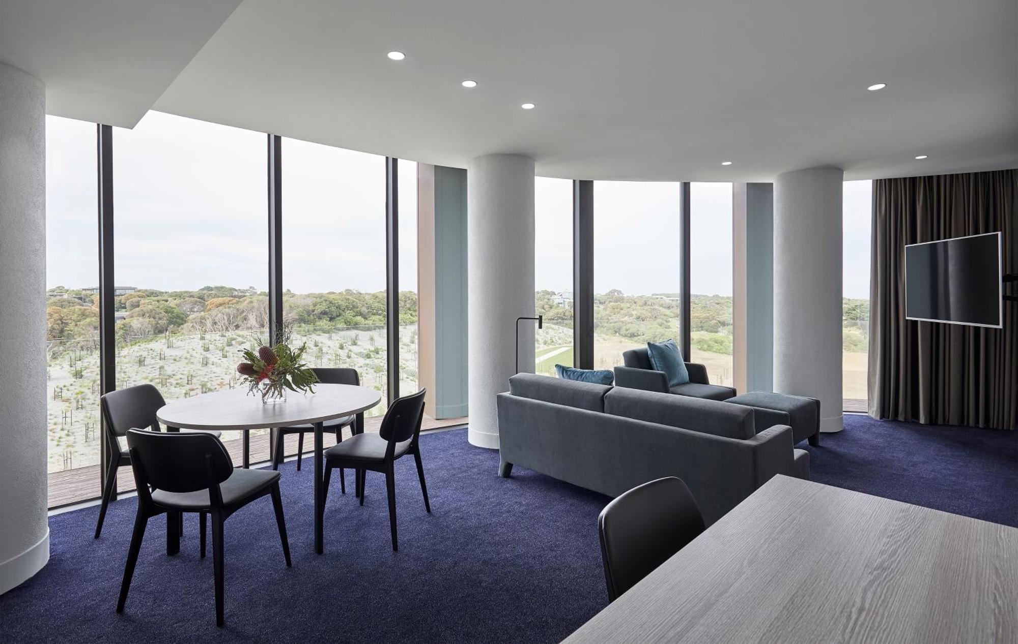 RACV Cape Schanck Resort Zimmer foto A suite at the hotel